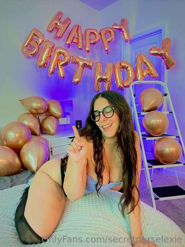 🎉 𝒞𝑒𝓁𝑒𝒷𝓇𝒶𝓉𝑒 𝓌𝒾𝓉𝒽 𝒶 𝒸𝓊𝓉𝑒 𝒽𝒶𝒾𝓇𝓎 𝑔𝒾𝓇𝓁 𝓃𝑒𝓍𝓉 𝒹𝑜𝑜𝓇 🎉

🤔 ꜰʀᴇᴇ @Baby..