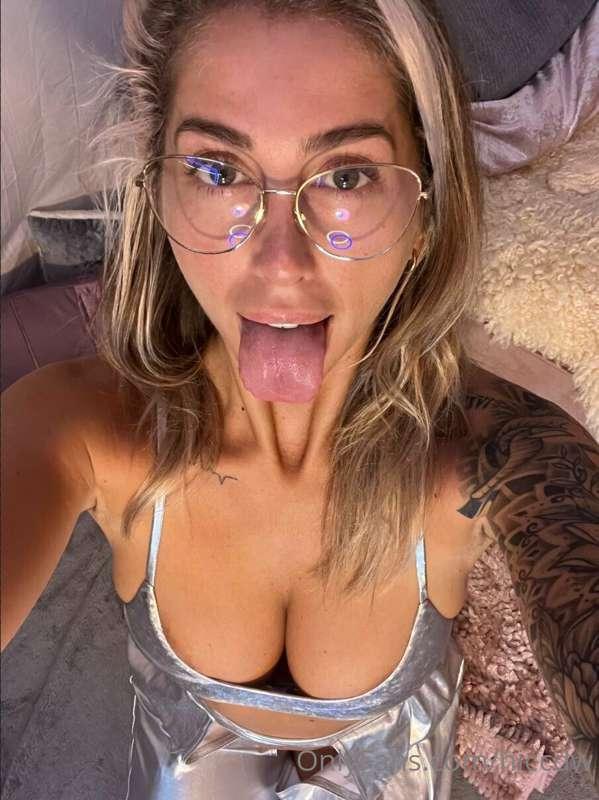 Have a fabulous weekend xx 😛