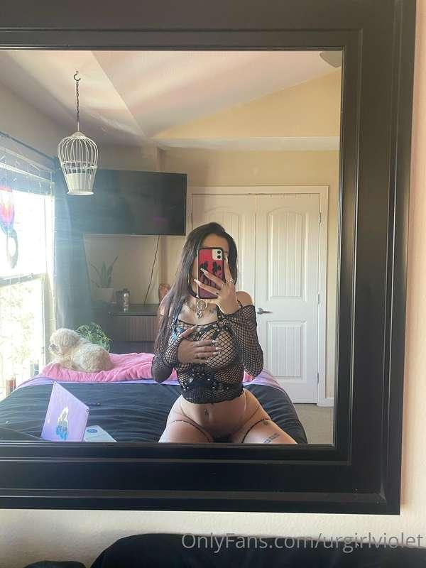 How badly do you want me to drop my hand right now? 😏