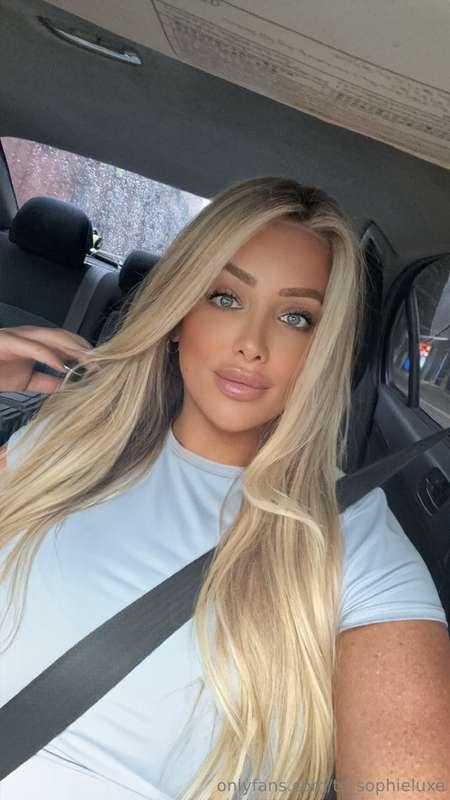 New hair 👱🏼‍♀️😍