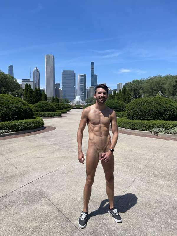 Running around naked in Chicago millennium park