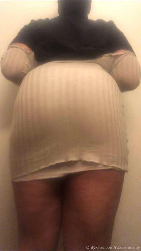 I love to bend over I love it from the back