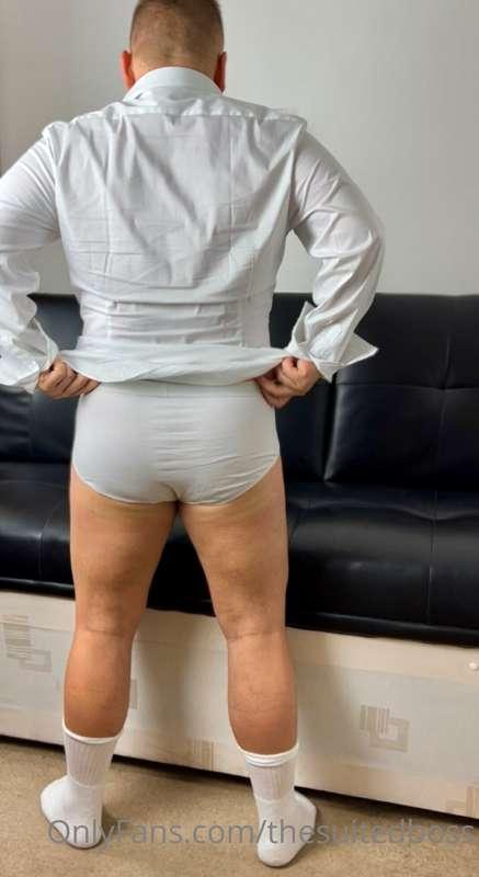 thesuitedboss image #7