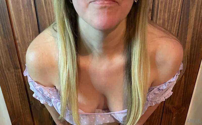 Like the new top?? 🔥🔥