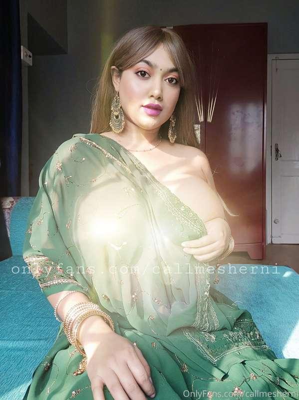 Erotic version of this set is available, inbox me rn with a ..