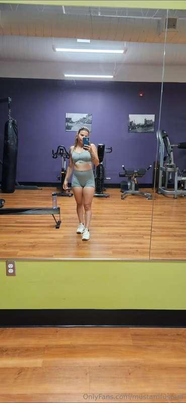 mustardfustard image #0