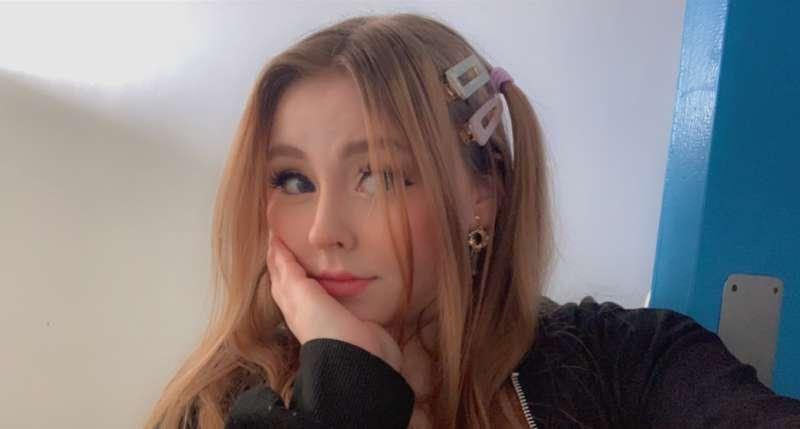 Selfies (and OOTD) - all tiers 