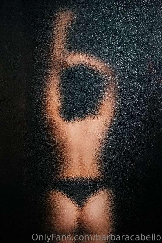 Should I share photo from the front as well? ❤️