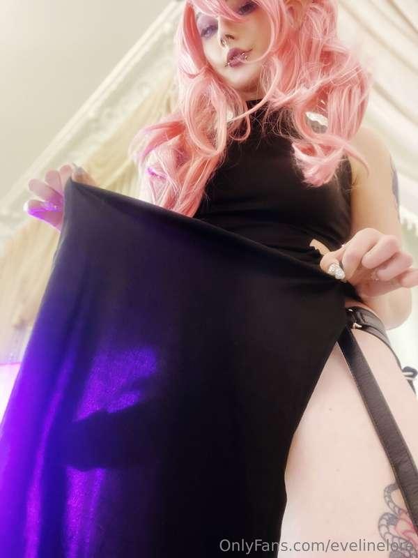 evelinelore image #1