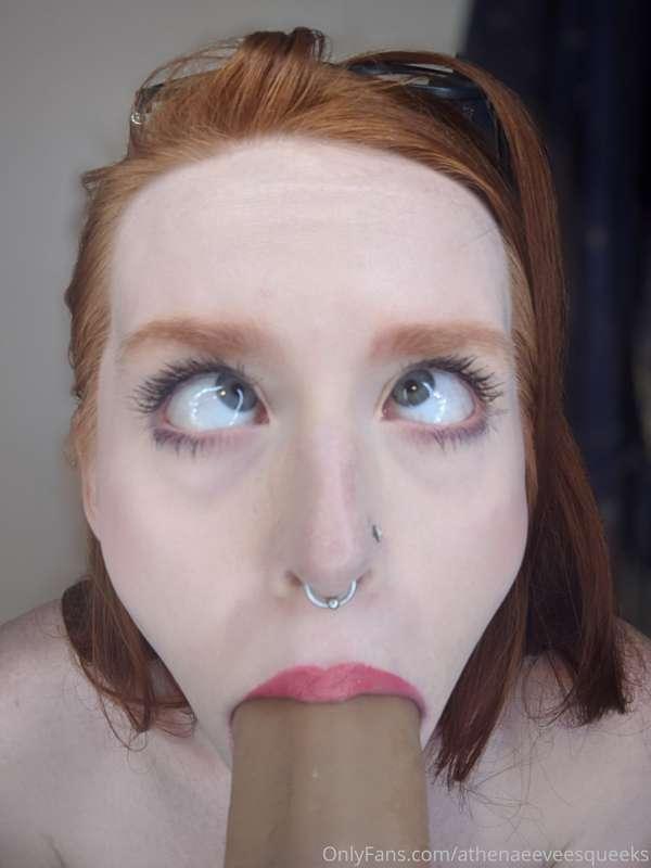 NEW SUBS! Please go like ALL of my posts! I will send you th..