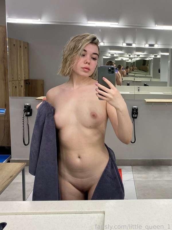 myelliqueen image #1