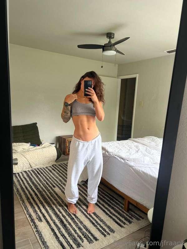 did you see what i just sent you? 👀don't miss it! 