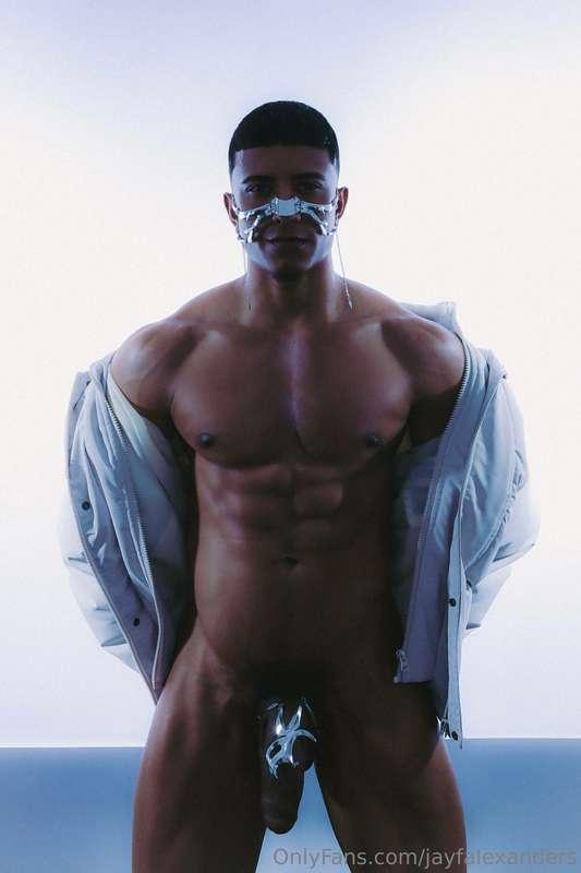 TIMELESS⛓️‍💥Autorretratos.I live in an alternate world, wher..