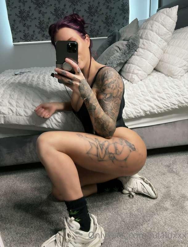 I’m feeling really horny today… Want to have some fun with m..