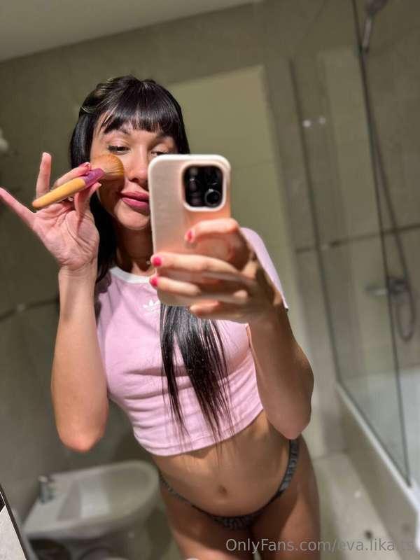 Alright, alright… I’m awake 🙄Let me fix my crown, do my glam..