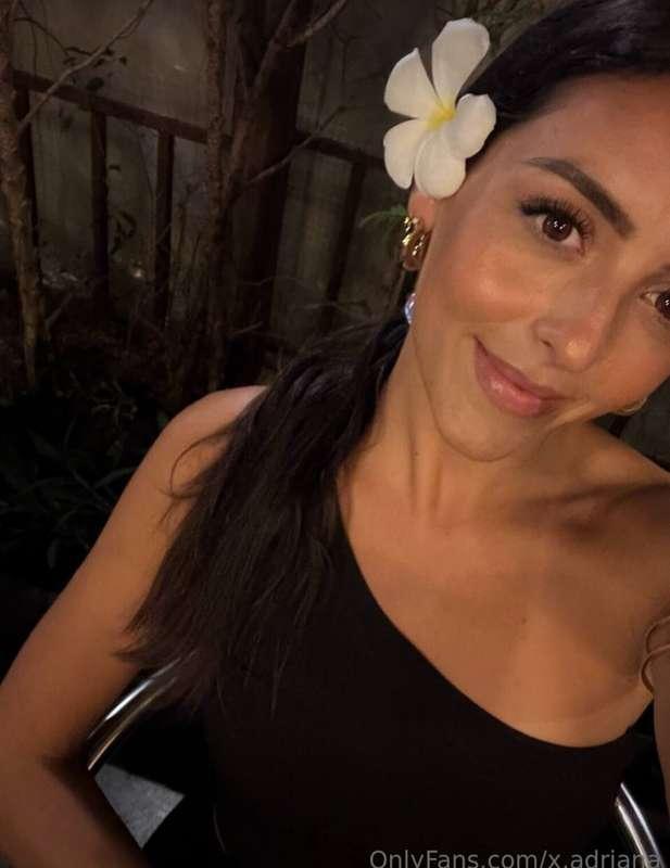 @x.adrianaHey, ich bin Adriana – 27, Personal Trainerin & ei..