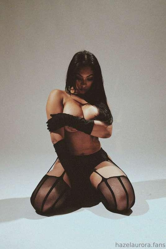 I'm going to try some more artsy stuff here that I can't do ..