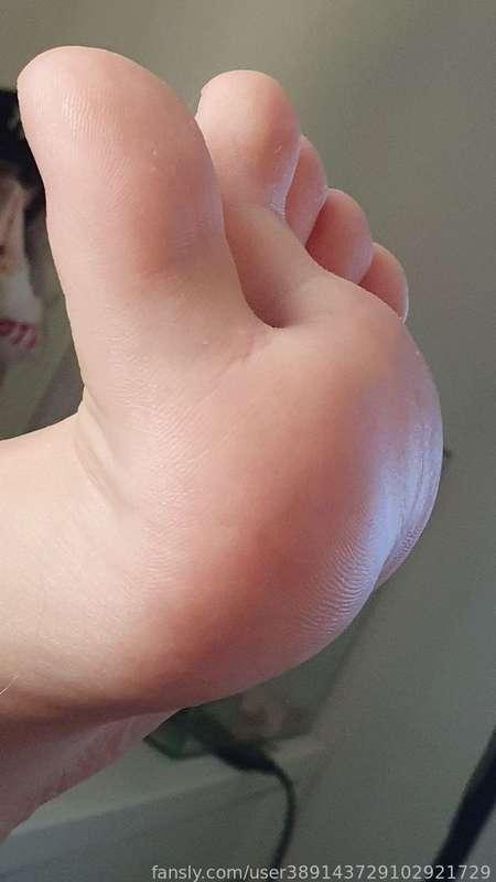unicornsfeet image #1
