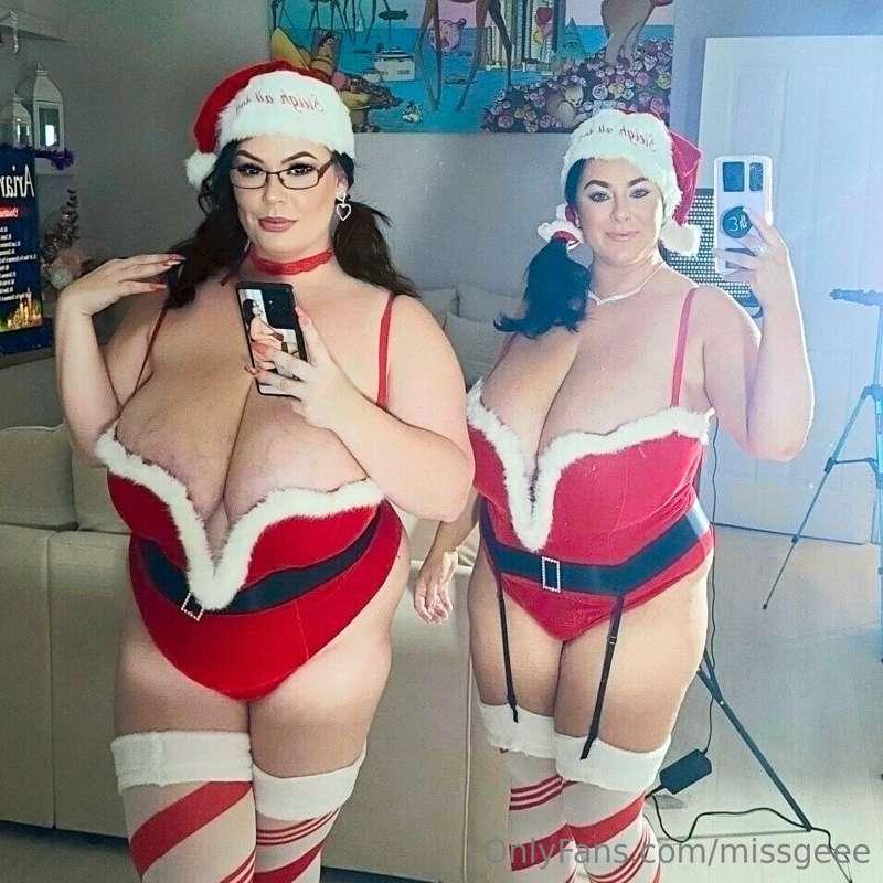 Subscribe to my main onlyfans @georginagee and @karlajames s..
