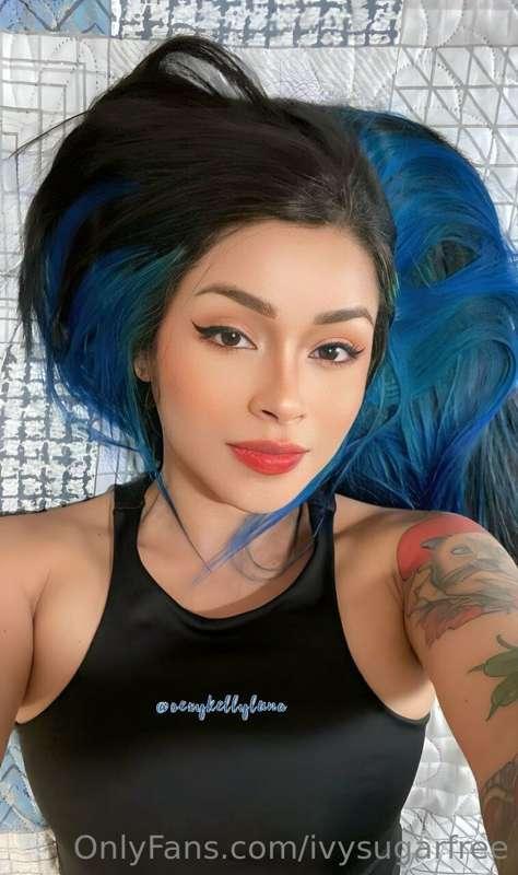 ## ***𝐒𝐔𝐁𝐒𝐂𝐑𝐈𝐁𝐄*** @SEXYKELLYLUNA🌙
****Your anal queen💦👑****..