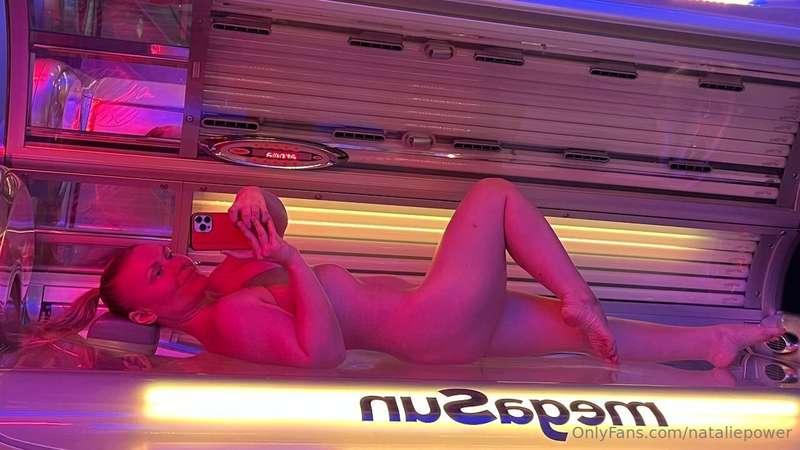A bit of relaxation and teasing in the solarium..... You can..