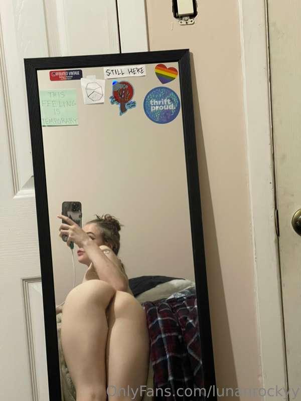 just waiting for daddy to stop being busy😇🔥