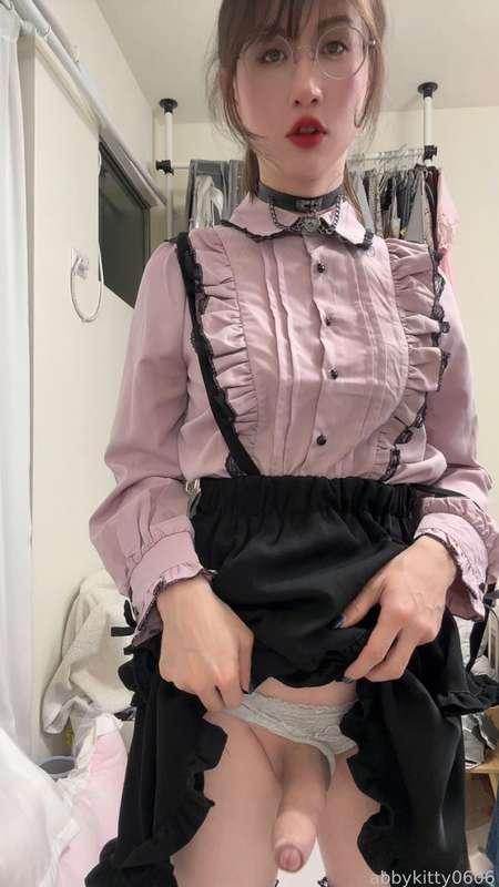 Hey ,its your weekend gift
Do you want  to rubbing with me 
假日小礼物
你想要跟我一起瑟瑟摸摸吗？
