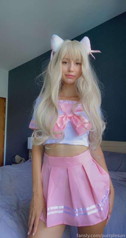 Meow for u 🐱

#kawaii #cutie #neko #petplay #petite #tiny 