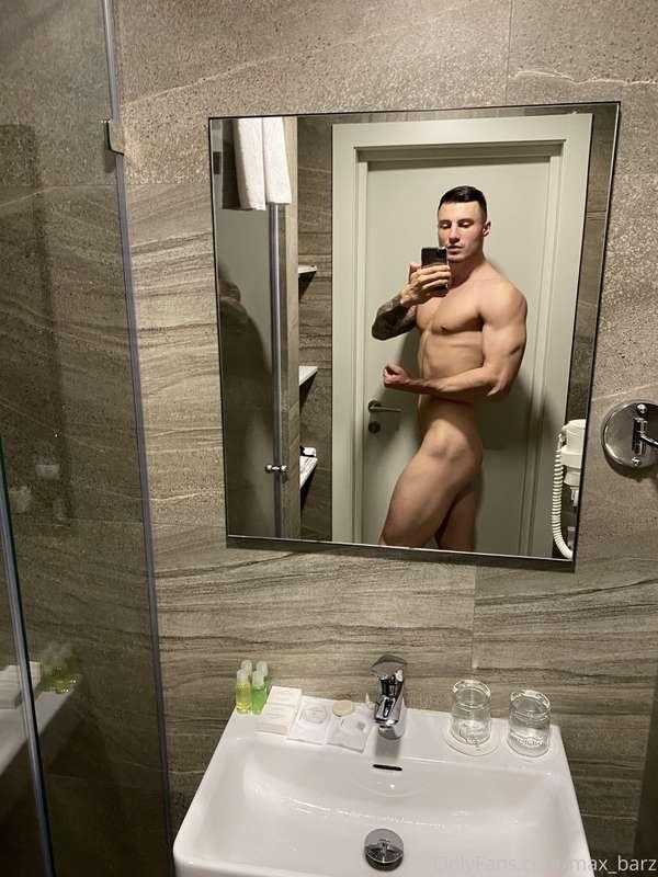max_barz image #1