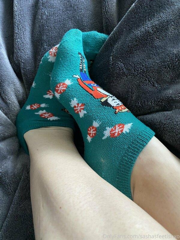 sashasfeetishxo image #0