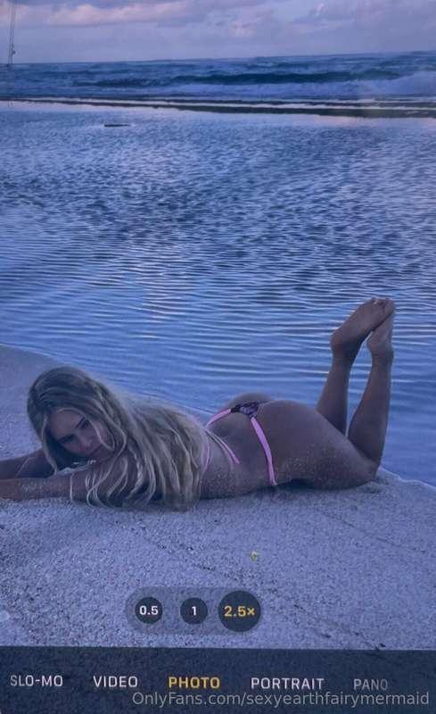 Just me doing mermaid stuff 🧜🏼‍♀️ 