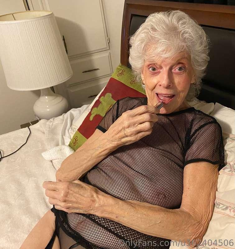 lindahope1939 image #8