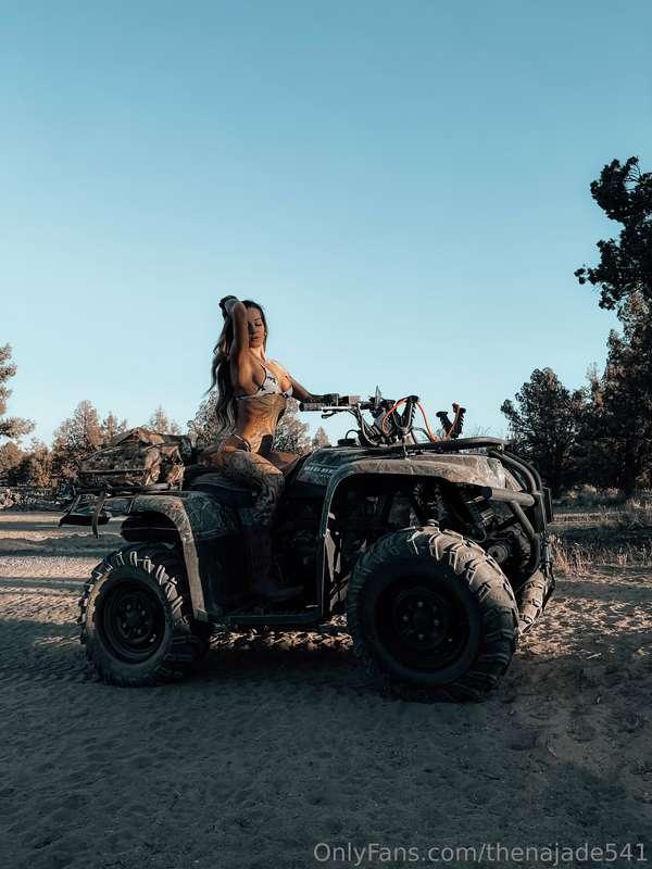 Who wants to go for a ride? 😏🖤🔥