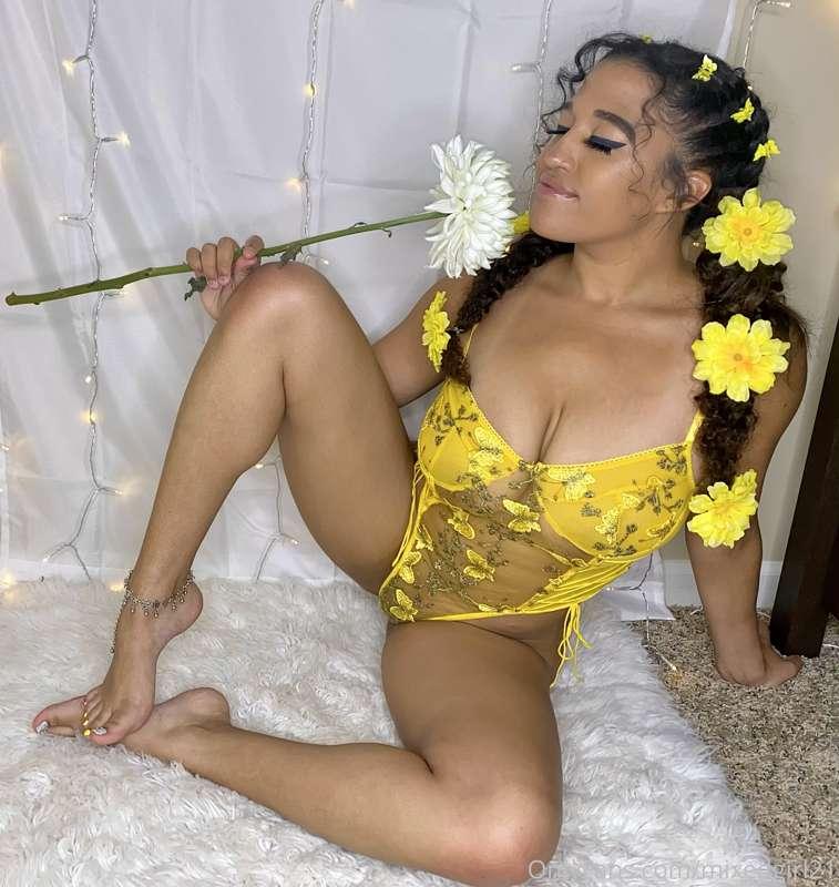 Pollinate me 🌸