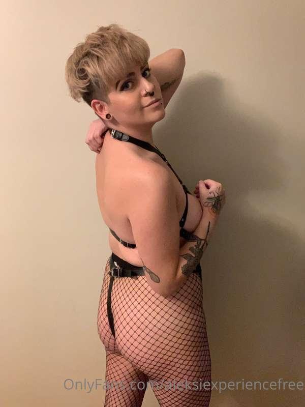 I'm locked into this body harness 😈