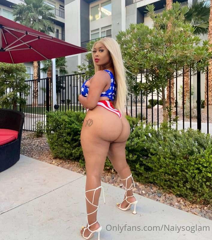 ❤️🤍💙