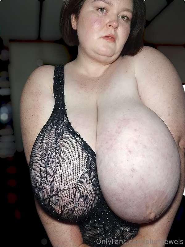 My tits are so swollen today 🥵