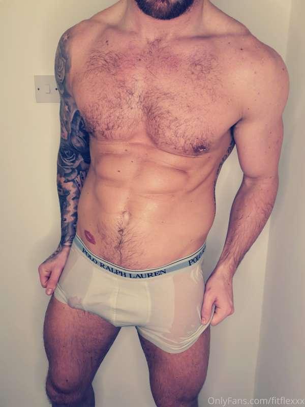 White boxers are better wet right? 😏