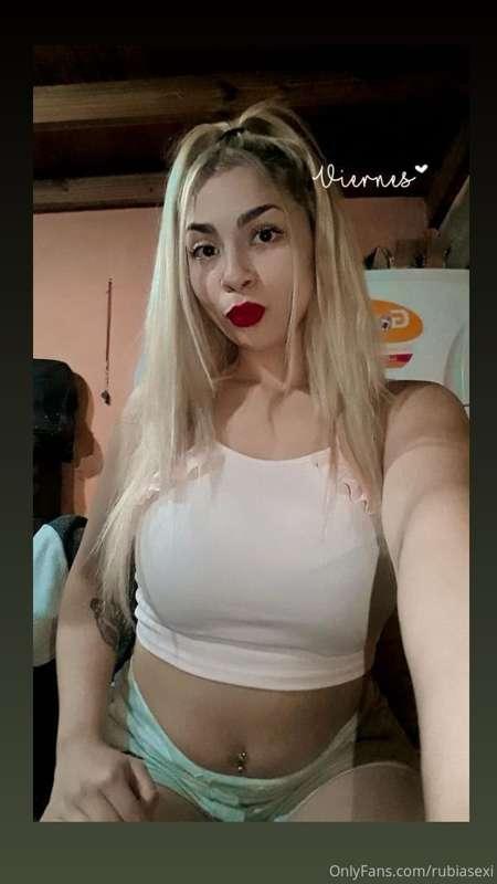 Friday 🔥✌️ I'm active baby. ❤️