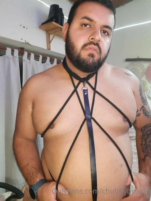 Who is a fan of bdsm 😈🔥 do you prefer to dominate or be domi..