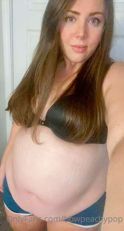 Getting bigger literally every day. I barely recognize mysel..