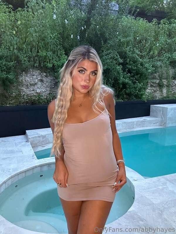 do u like my dress??😍