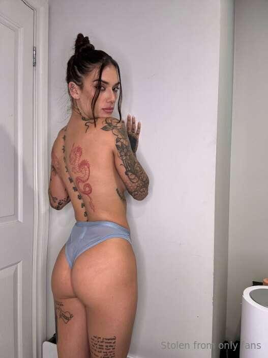 get this ass in your DMs: @kkrystal.vip 🥵