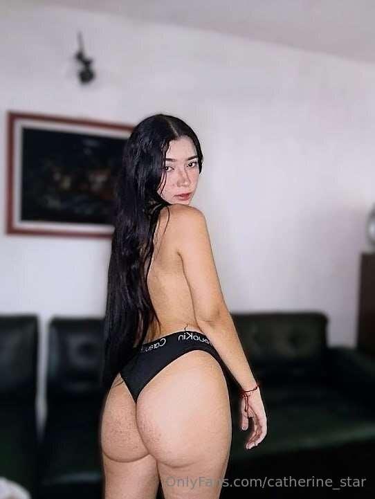 @sashaflamexxxMy name is Sasha, 18yo🍒🌹 Colombian girl, Natur..