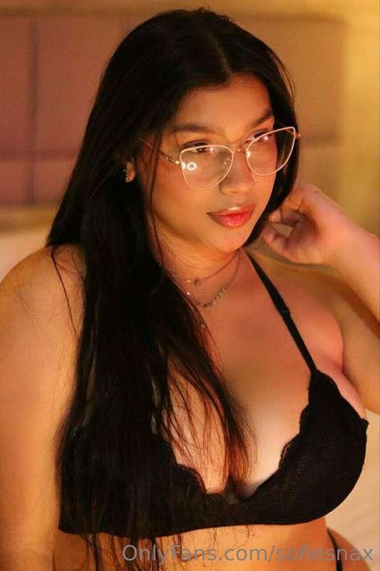 What does my boobies tell you Daddy? 😍
Suck me ~~ 🤗