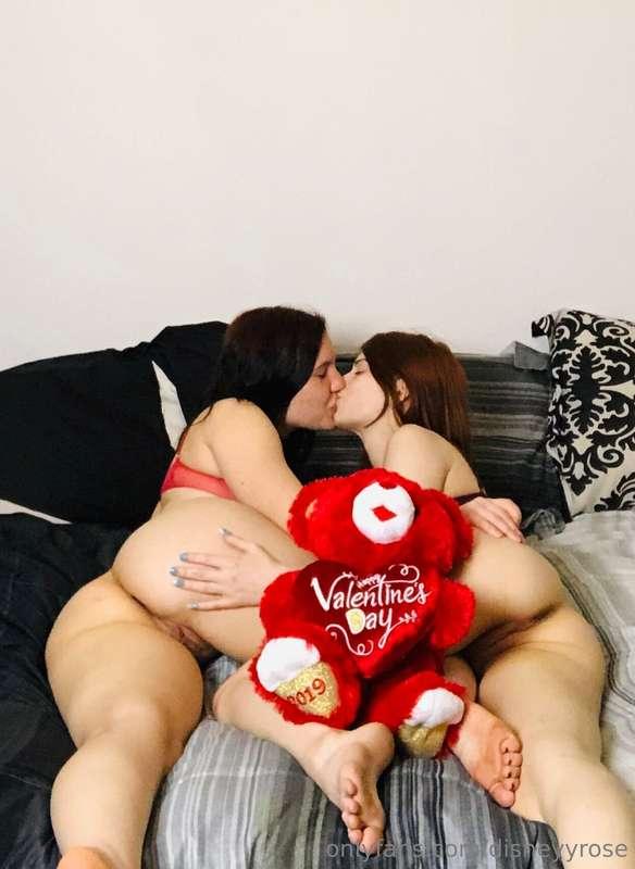 Once upon a time, I filmed a real Valentine’s Day show with ..