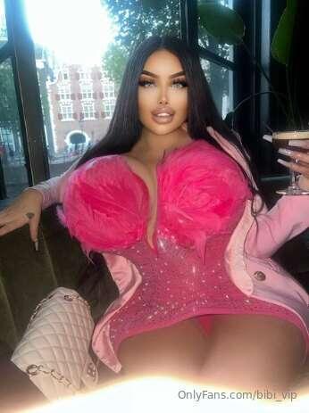 Does your D*CK twitch for plastic girls? 😈😈😈