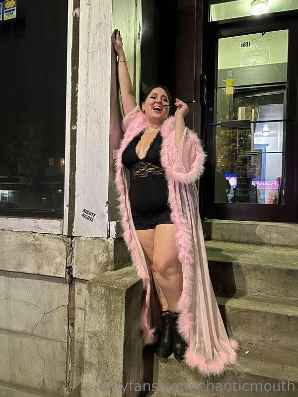 hello folks! time for a diva moment (diva pictures to set th..