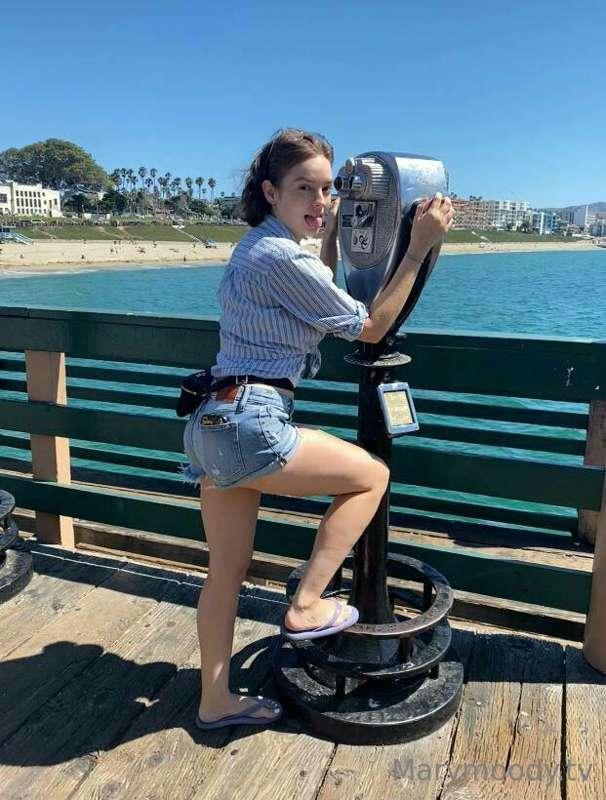 At the beach for my birthday 🥰 If you leave a tip and commen..