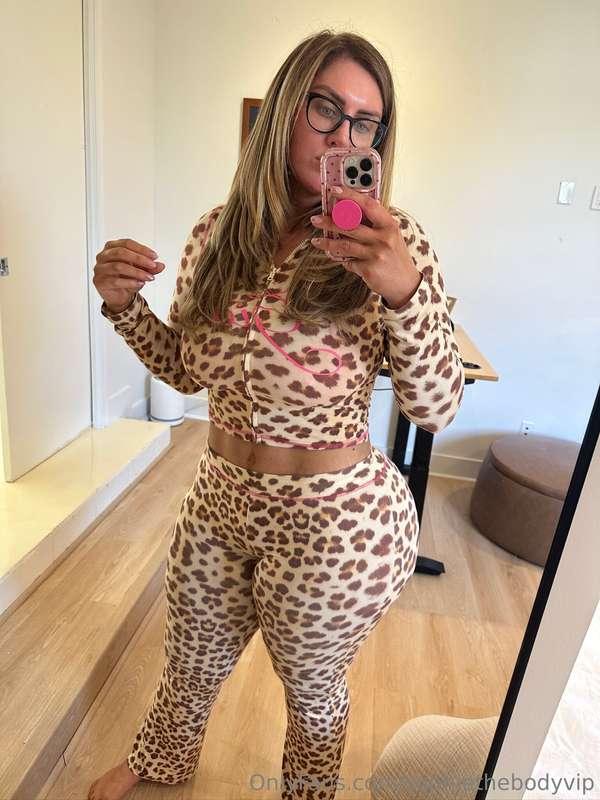 sophiethebodyvip image #0